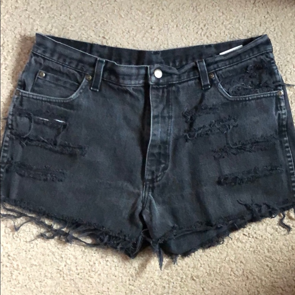 Vintage high-waisted denim shorts **New**